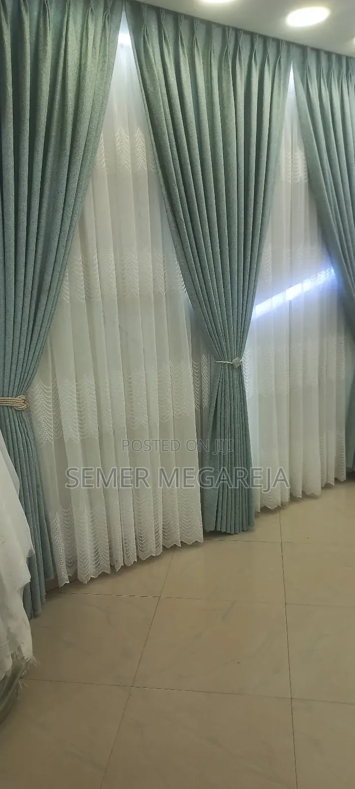 Curtain Arebyan Mejlis