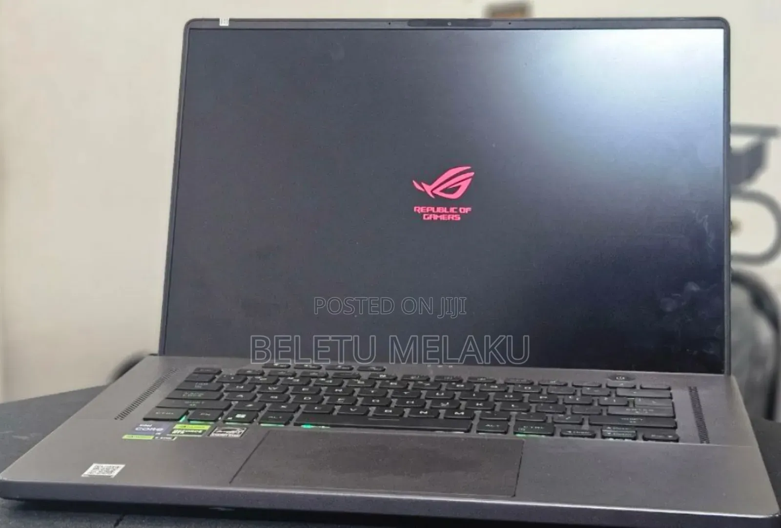 New Laptop Asus ROG Zephyrus G16 16GB Intel Core I9 SSD 1T