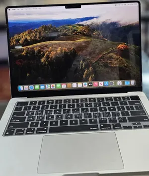 New Apple MacBook Pro 2023 M3 14-Inch 8GB Intel Core M3 SSD 512GB