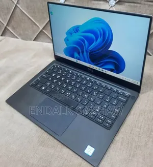 New Laptop Dell XPS 13 8GB Intel Core I5 SSD 512GB