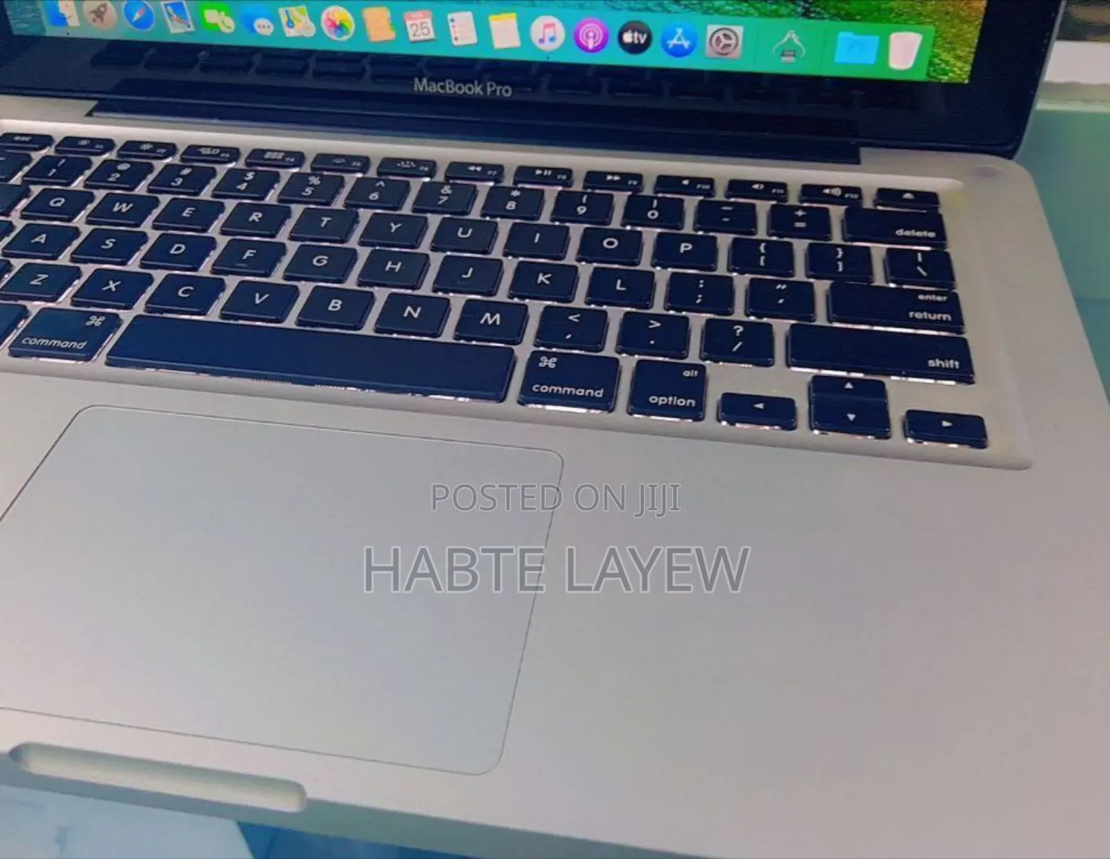New Laptop Apple MacBook 4GB Intel Core I5 SSD 500GB