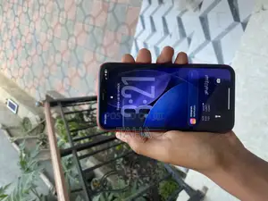 Apple iPhone 11 64 GB Red