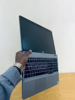 Laptop Dell Precision 3550 16GB Intel Core I5 SSD 1T