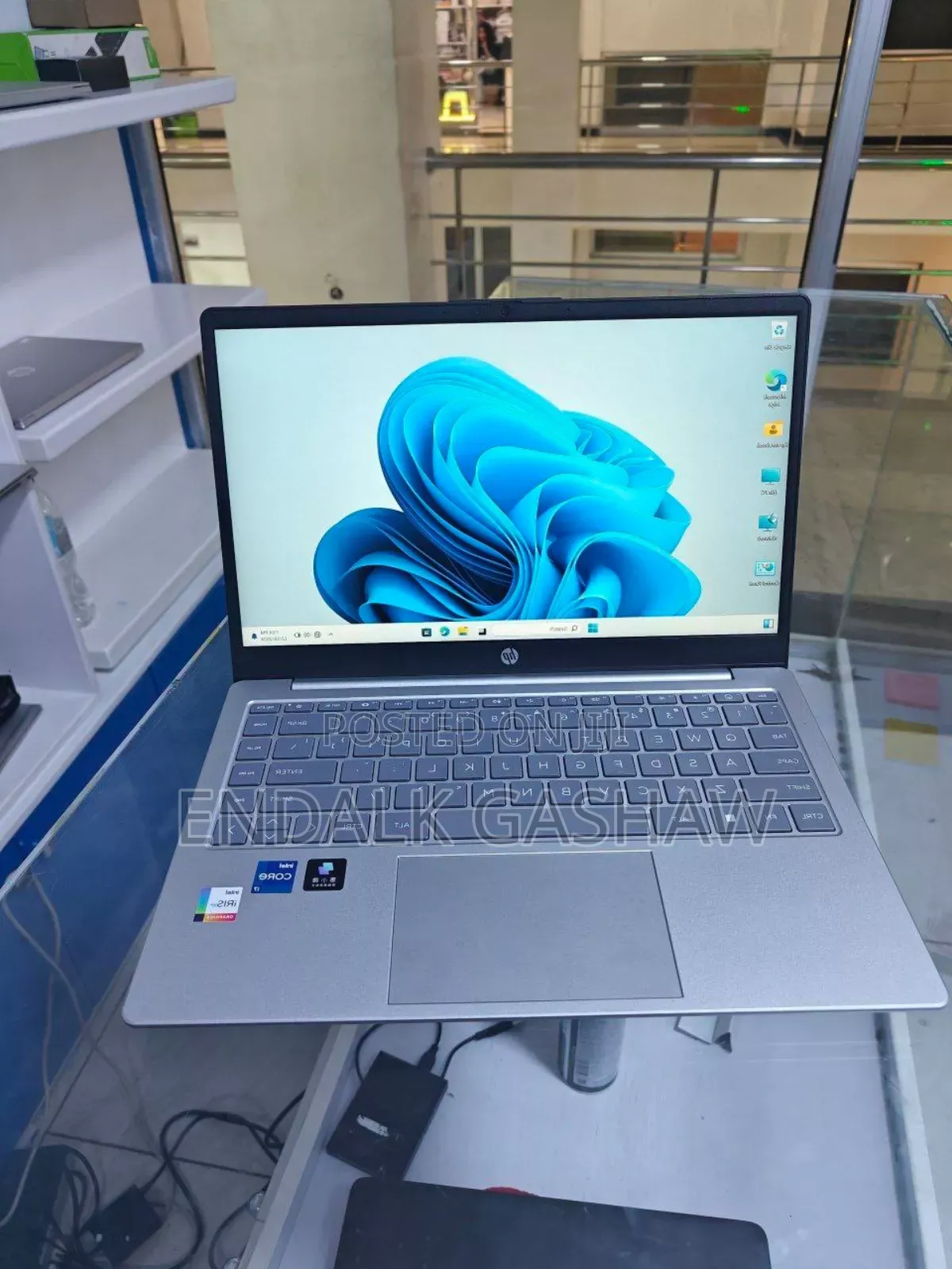 New Laptop HP Stream Notebook 16GB Intel Core I7 SSD 1T