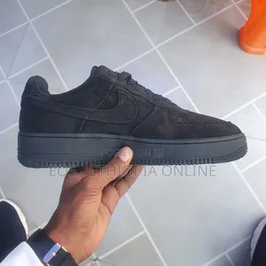 Photo - Nike Streetwear Casual Suede Sneakers [On Hand]