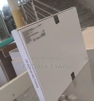 Photo - New Samsung Galaxy Tab S8 Ultra 256 GB