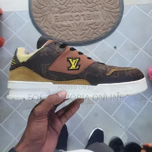 Lv Replica Streetwear Lightweight Sneakers [On Hand]
