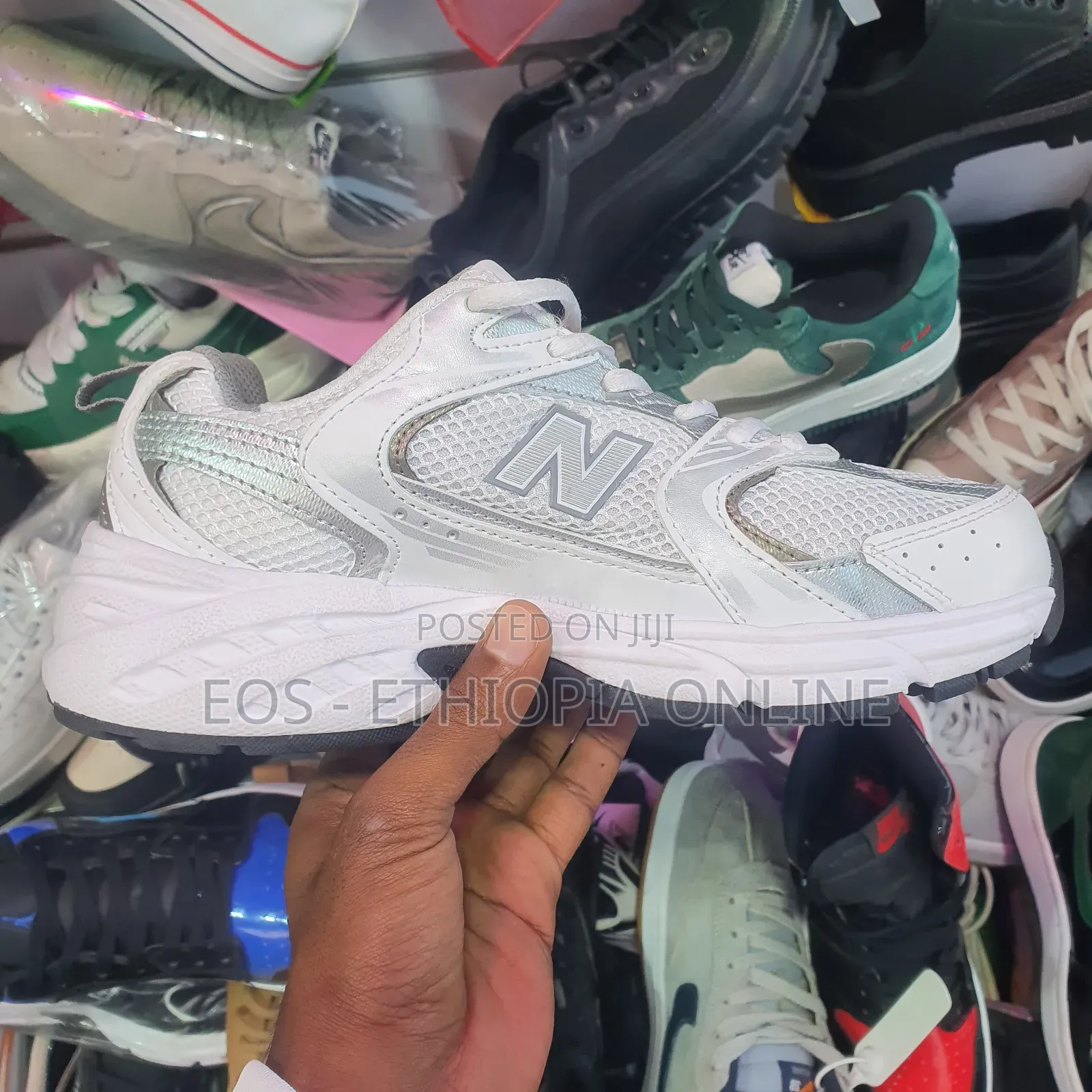 White Trendy New Balance 530 Running Style for Women [On Hand]