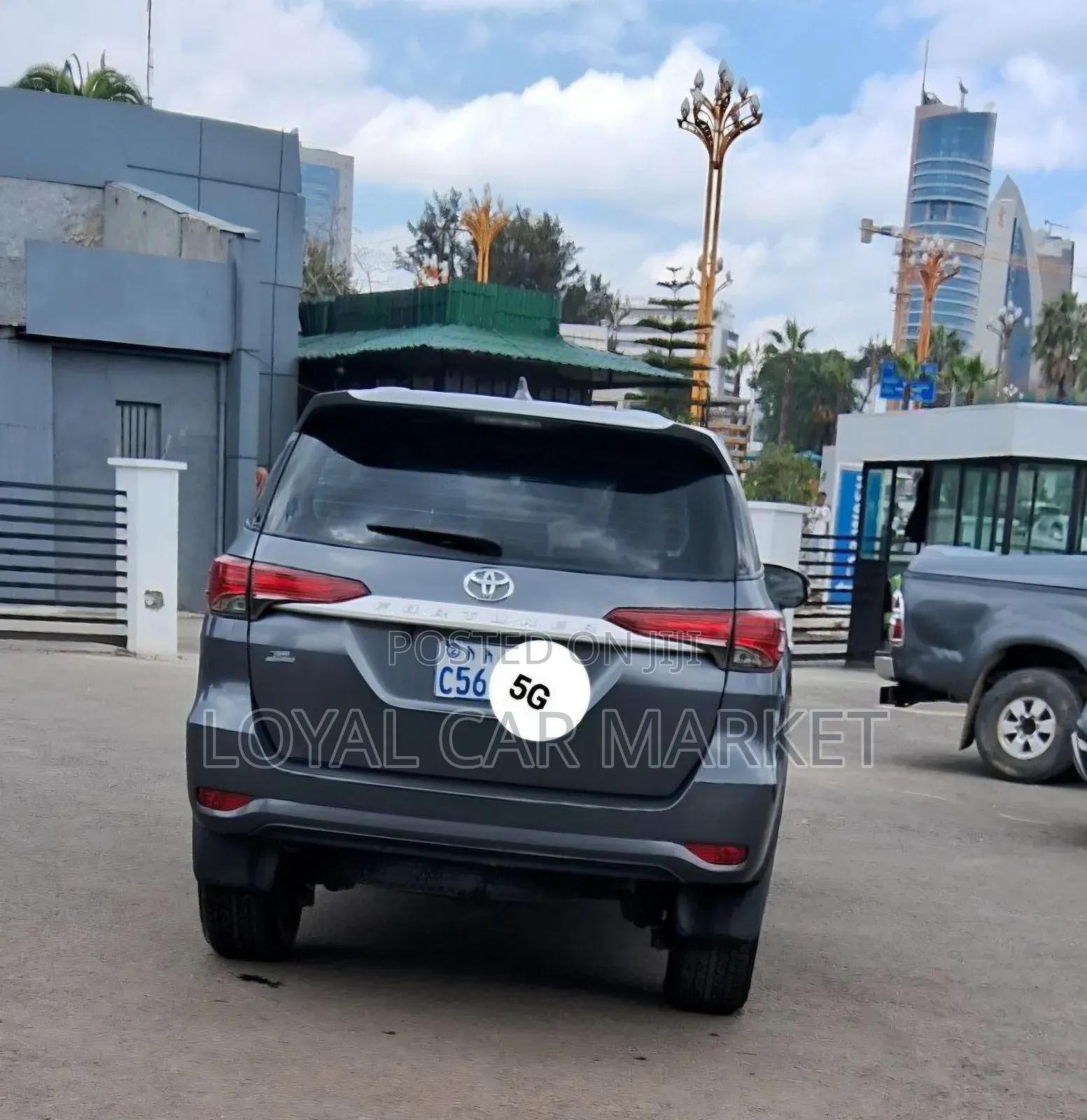 Toyota Fortuner 2022 Gray