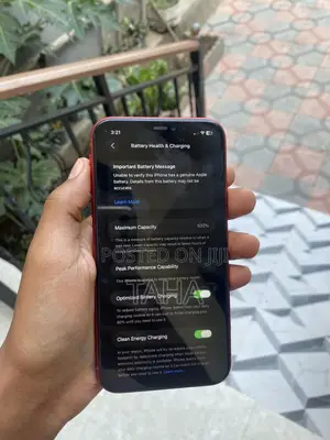 Photo - Apple iPhone 11 64 GB Red