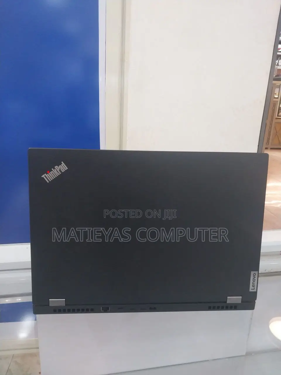 New Laptop Lenovo Thinkpad P15s 16GB Intel Core I7 SSD 256GB