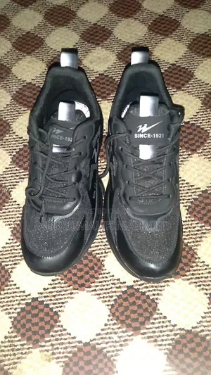 Quality Brand New Shoe for a Discounted Price