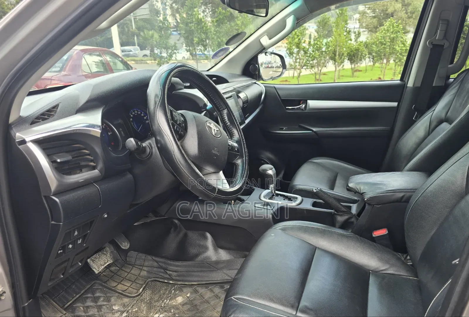 Toyota Hilux 2017 Gray