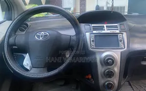 Toyota Yaris 2006 Silver