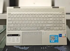 New Laptop HP Envy X360 8GB Intel Core I5 SSD 256GB