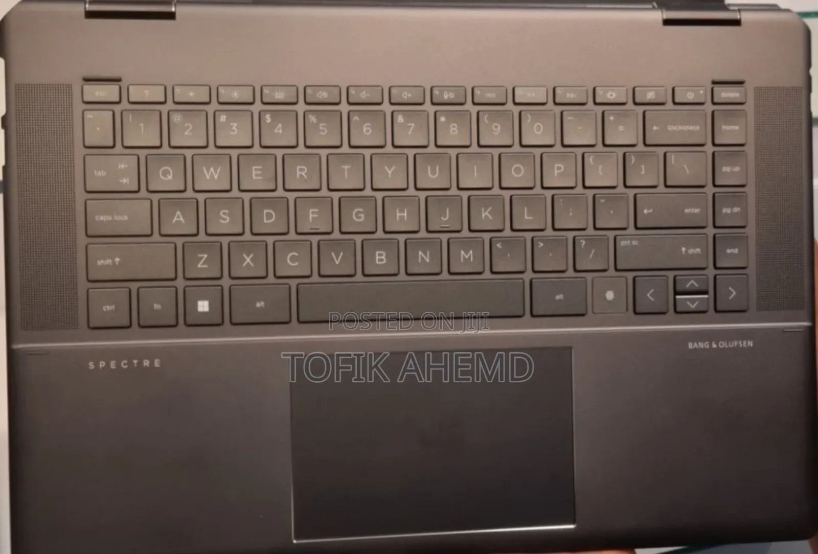 New Laptop HP Spectra 13 16GB Intel Core I7 SSD 1T