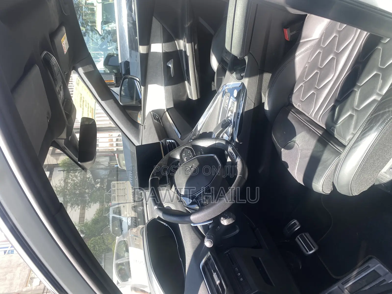 New Peugeot 5008 2023 White