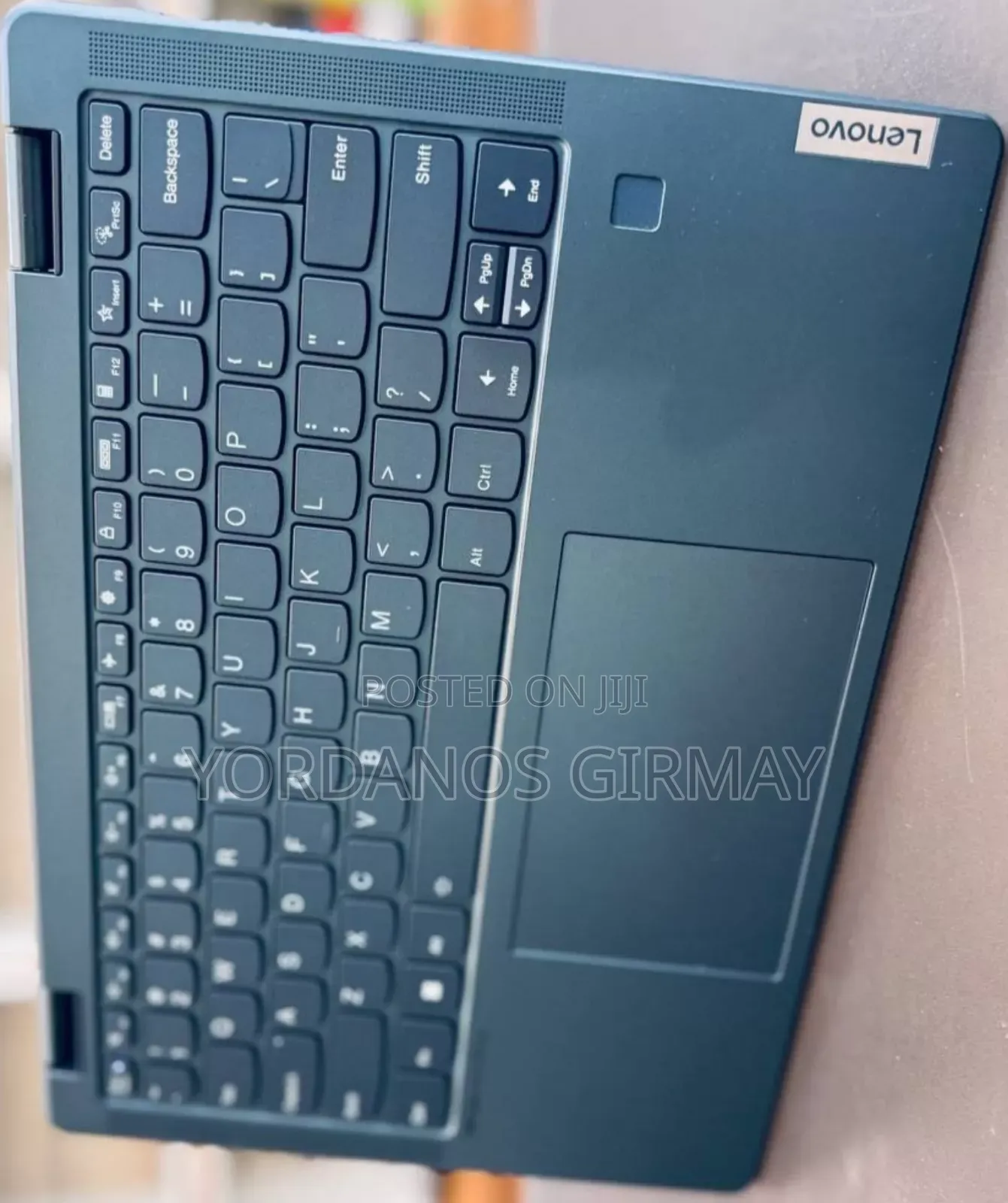 New Laptop Lenovo 8GB AMD Ryzen 5 SSD 512GB