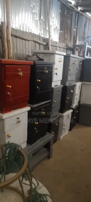 Photo - ኮመድና ለቤት እና ለቤሮ