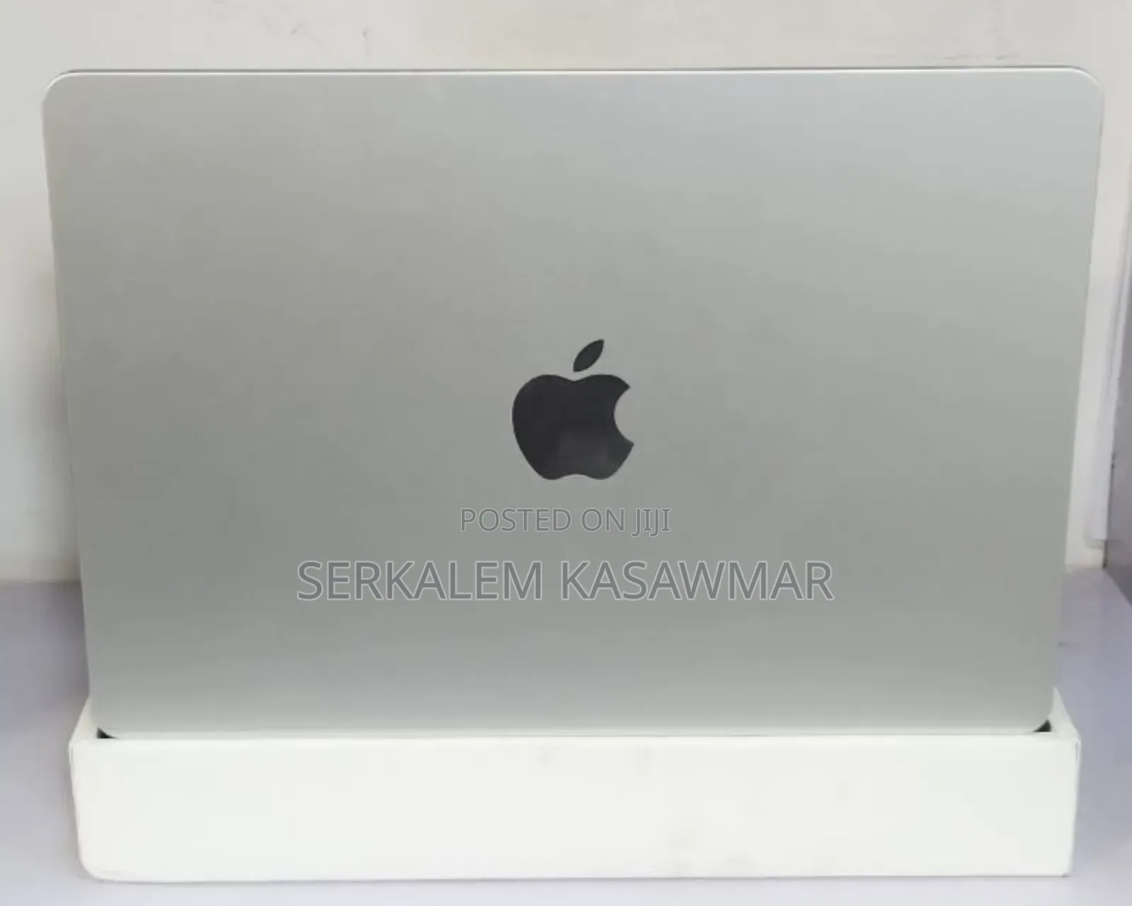 New Laptop Apple MacBook Air 16GB Apple M4 SSD 256GB
