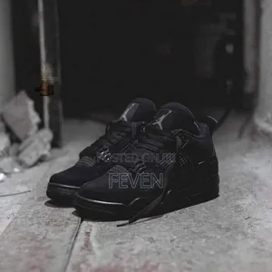 Nike Air Jordan 4 Black Cat