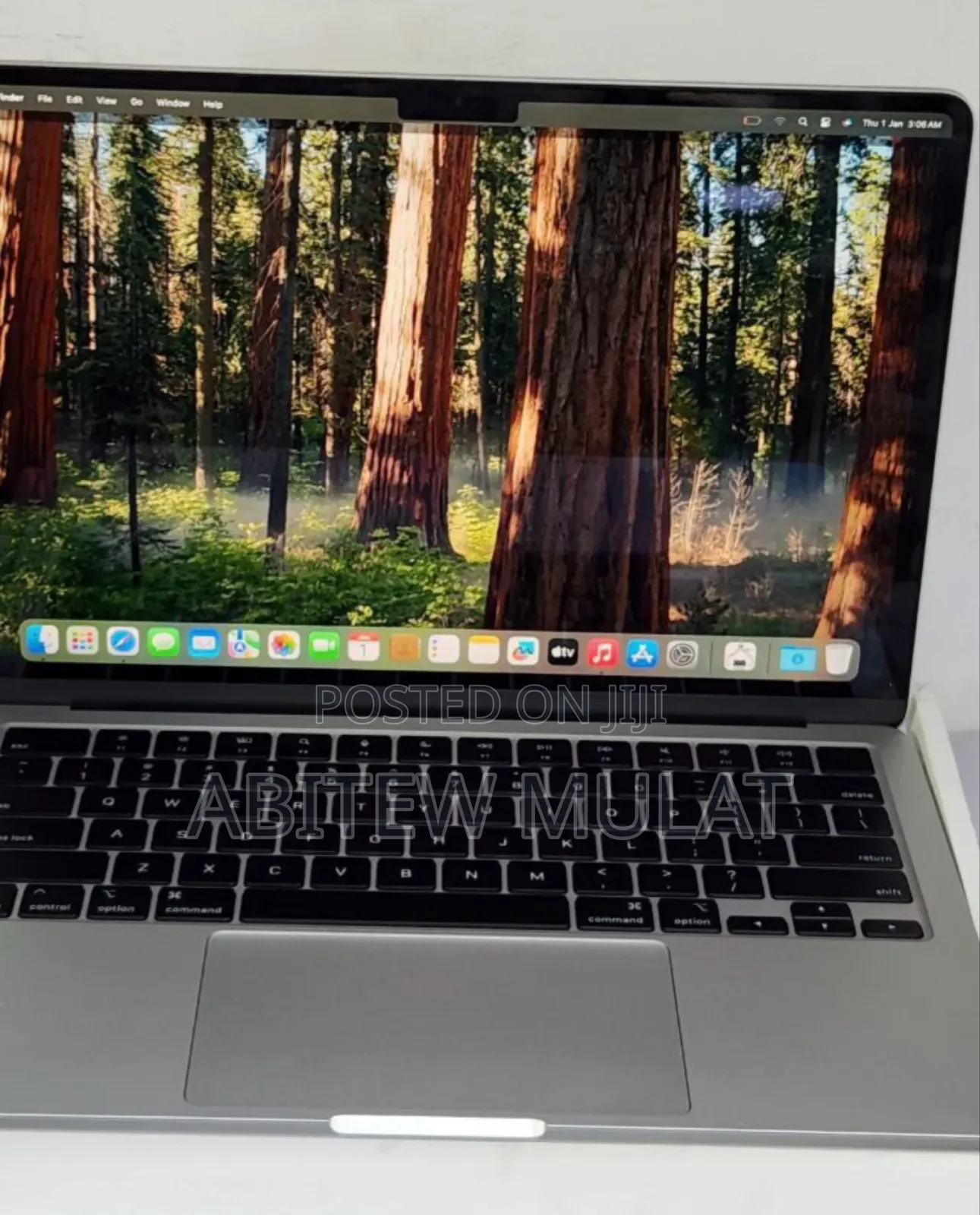 New Laptop Apple MacBook Air 2025 M4 13-Inch 16GB Apple M4 SSD 256GB