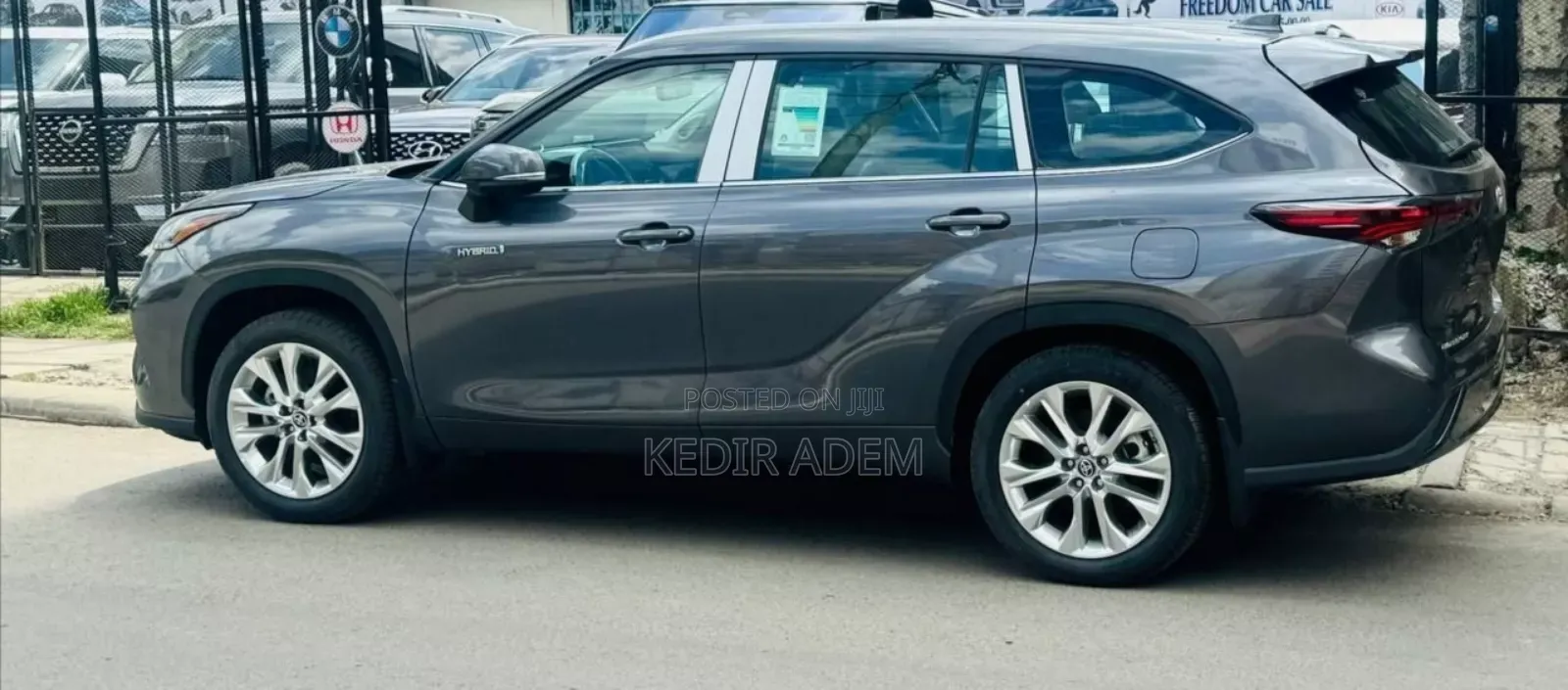 New Toyota Highlander 2024 Gray