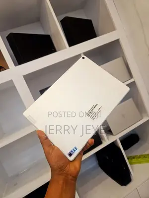 New Lenovo Tab M10 32 GB Black