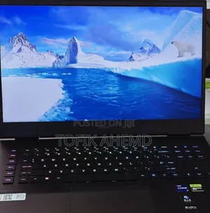 New Laptop HP Omen 15 16GB Intel Core I9 SSD 1T
