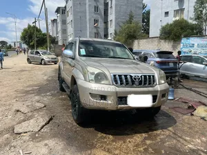 Photo - Toyota Land Cruiser PRADO 2003 Silver