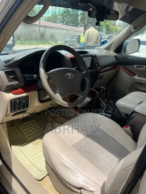 Toyota Land Cruiser PRADO 2003 Silver