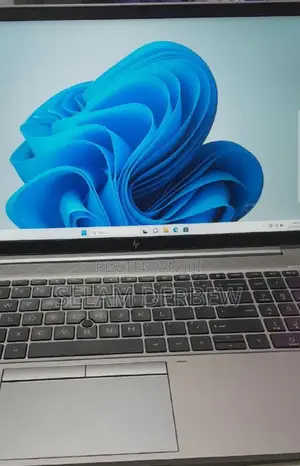 Photo - New Laptop HP ZBook 15 16GB Intel Core I7 SSD 512GB