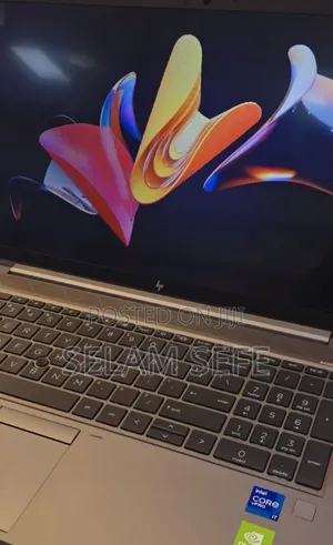 Photo - New Laptop HP ZBook Studio G8 16GB Intel Core I7 SSD 512GB