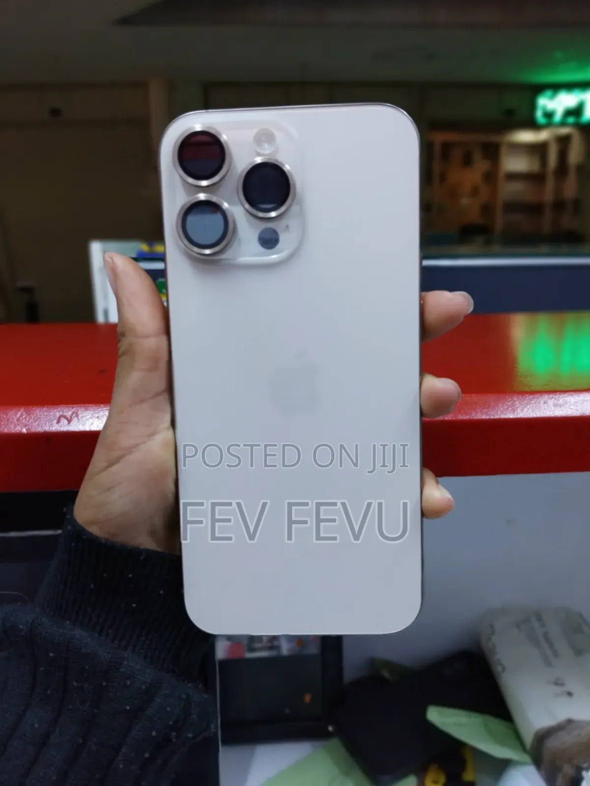 Apple iPhone 16 Pro Max 256 GB White