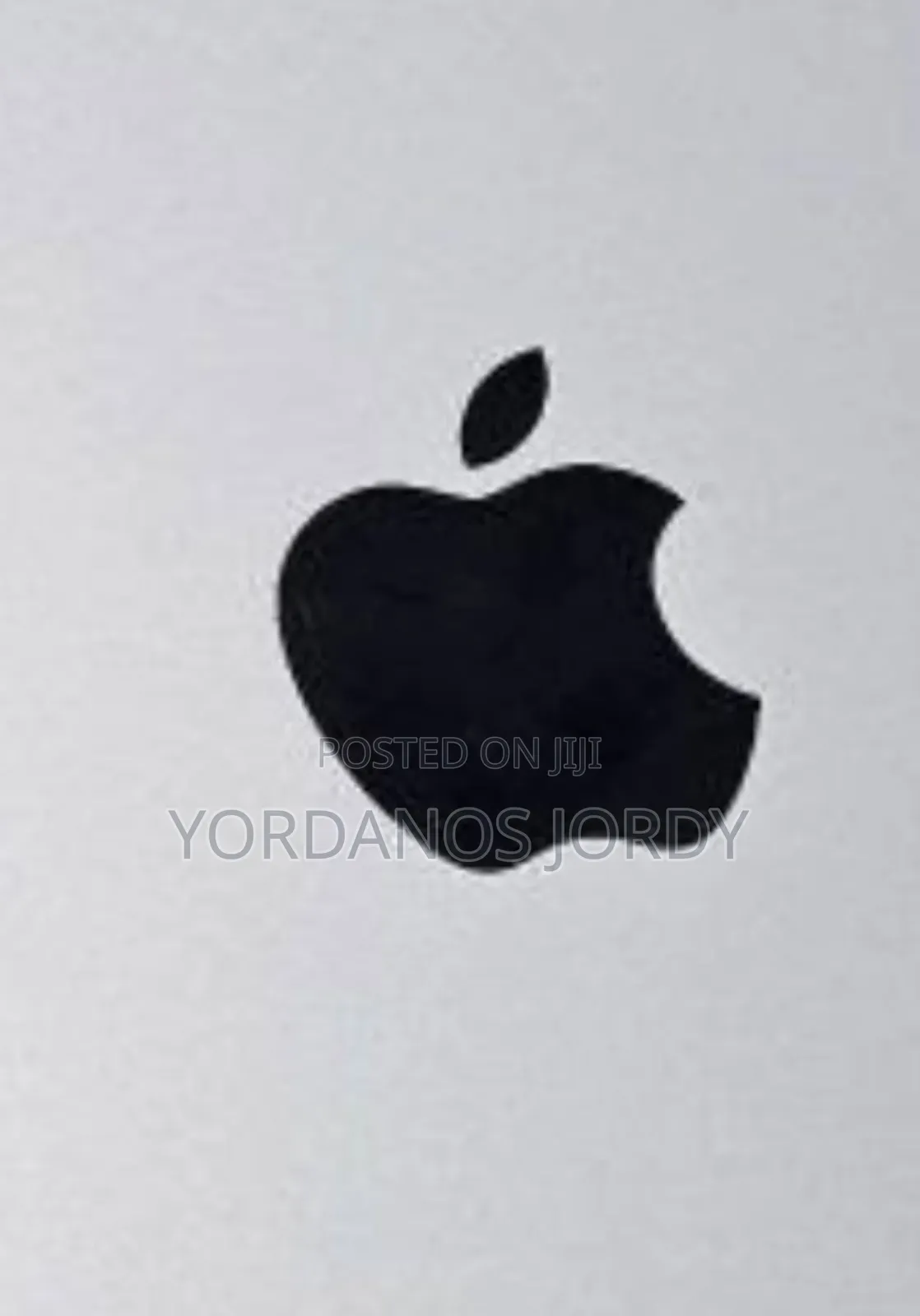 New Laptop Apple MacBook 8GB Apple M3 SSD 512GB