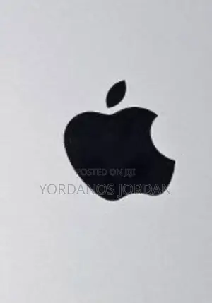 New Laptop Apple MacBook 8GB Apple M3 SSD 512GB