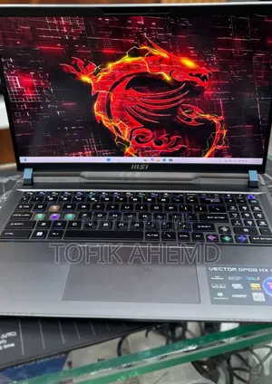 New Laptop MSI Vector 16 HX AI A2XWIG 16GB Intel Core I9 SSD 1T