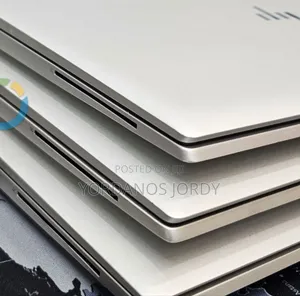 New Laptop HP EliteBook 845 G8 16GB AMD Ryzen 5 SSD 512GB