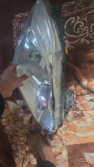 Suzuki Swift Headlight in Good Working Condition.