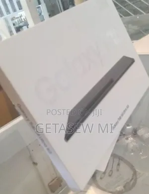 Photo - New Samsung Galaxy Tab S8 256 GB