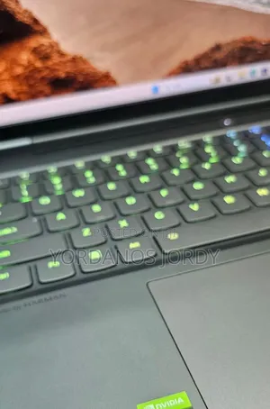 New Laptop Lenovo Legion 7 16GB AMD Ryzen 7 SSD 1T