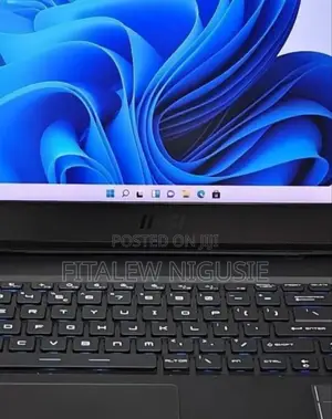 New Laptop MSI GP75 Leopard 16GB Intel Core I7 SSD 1T