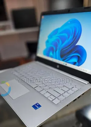 New Laptop HP Stream Notebook 8GB Intel Core I7 SSD 512GB