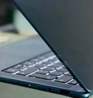 New Laptop Lenovo Yoga 700 16GB Intel Core I7 SSD 1T