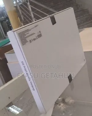 Photo - New Samsung Galaxy Tab S8 Ultra 256 GB