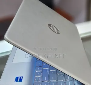 New Laptop HP Stream Notebook 8GB Intel Core I7 SSD 512GB