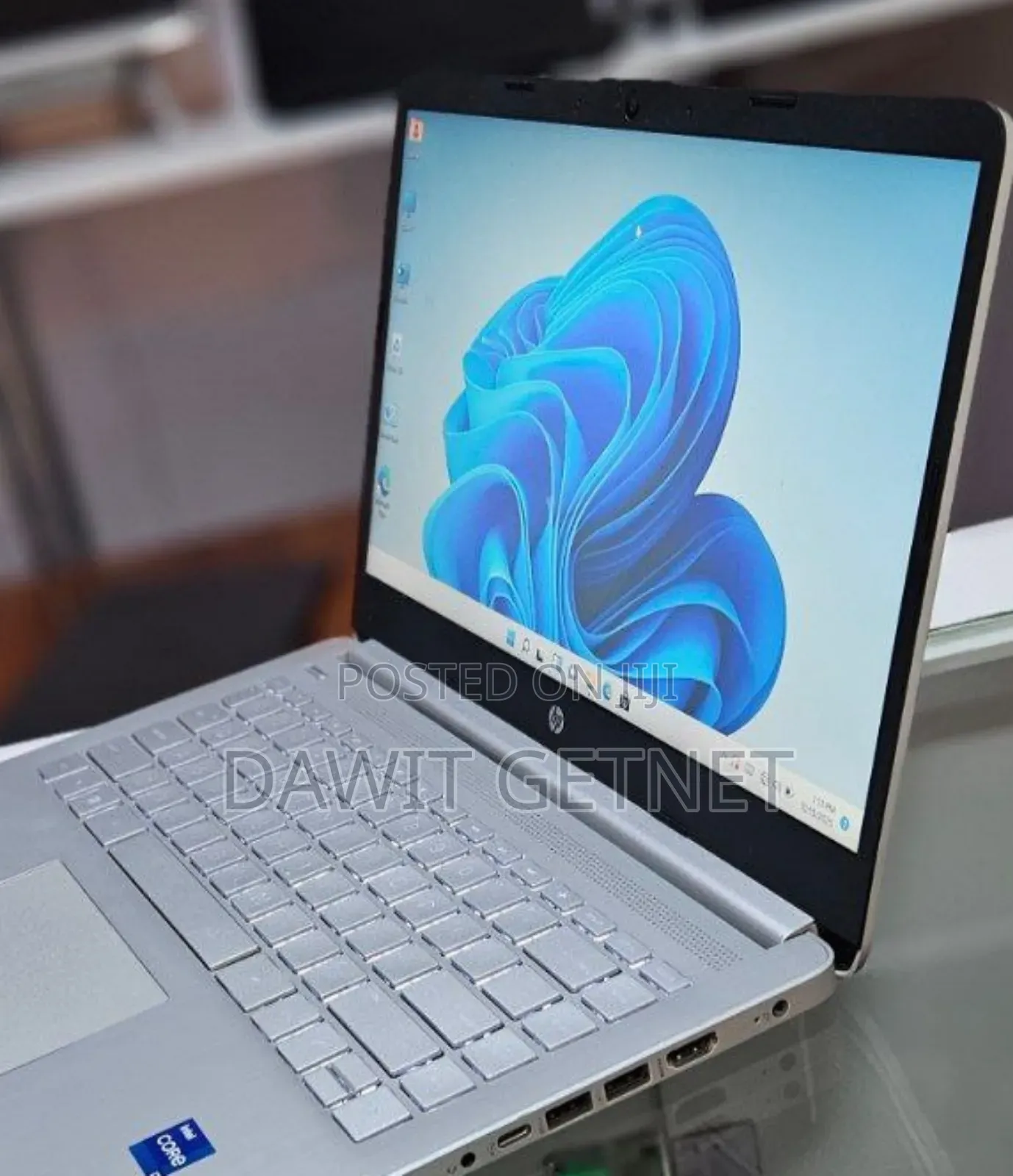 New Laptop HP Stream Notebook 8GB Intel Core I7 SSD 512GB