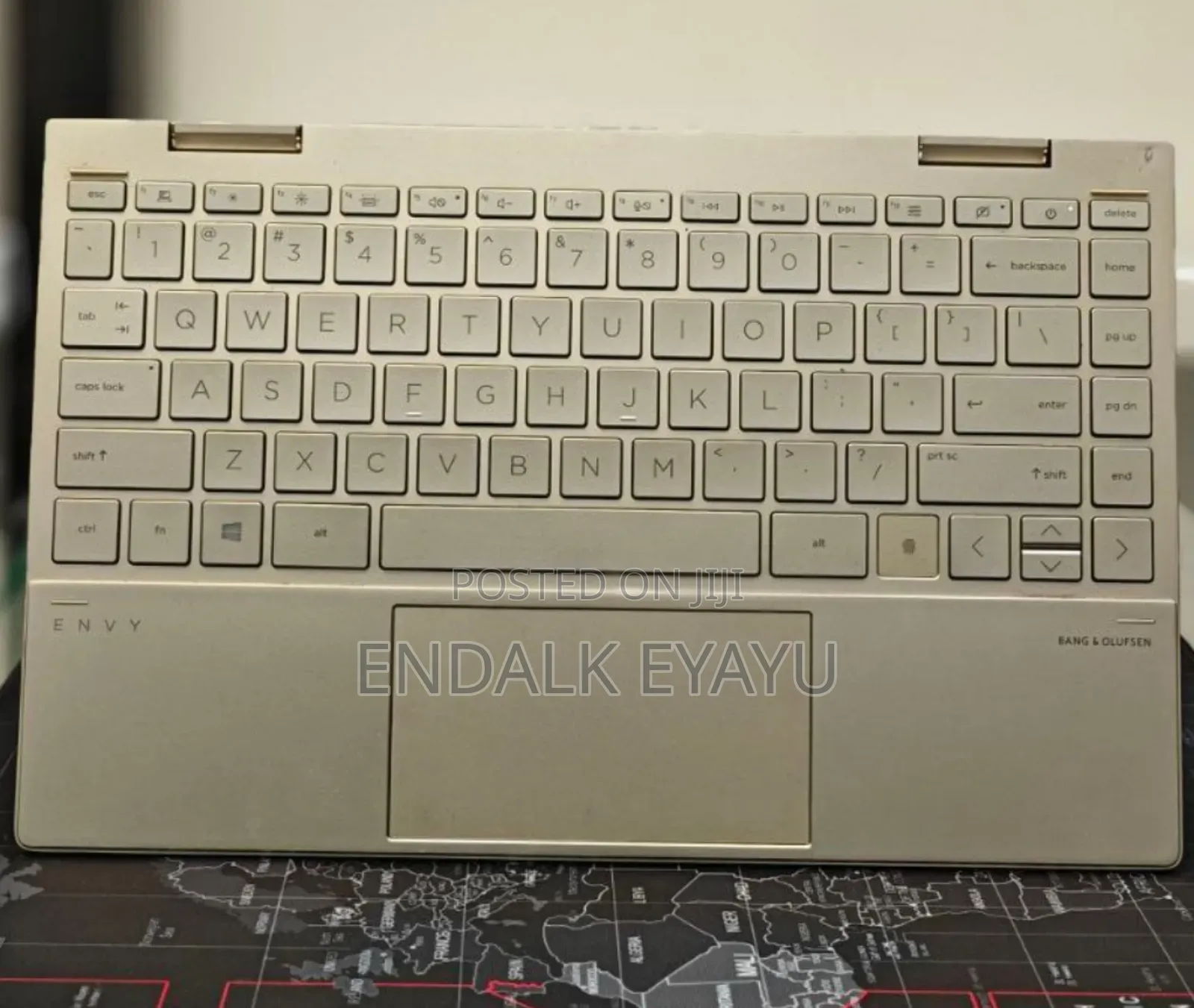 New Laptop HP Envy X360 8GB Intel Core I7 SSD 1T