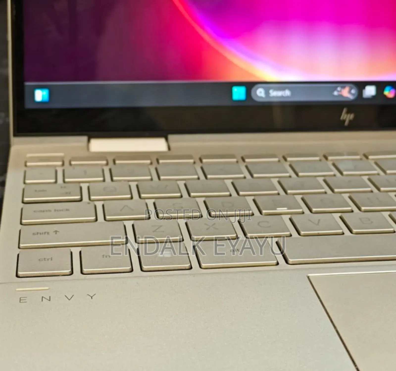 New Laptop HP Envy X360 8GB Intel Core I7 SSD 1T