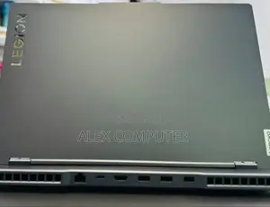 New Laptop Lenovo Legion 5 16GB AMD Ryzen 7 SSD 512GB